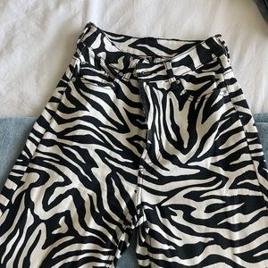 H&M ZEBRA PRINT pant